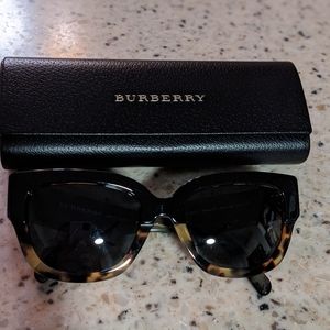 Burberry sunglasses